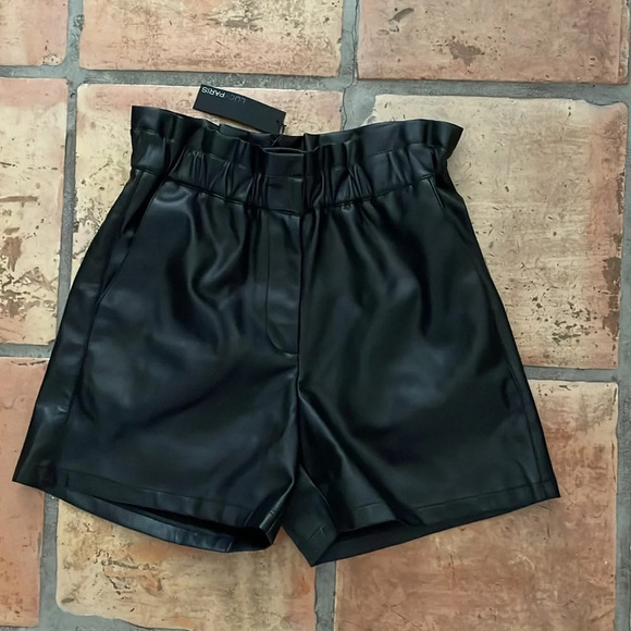 New ✨ LUCY PARIS Faux Leather Paperbag Short Size S Black MSRP$68 - Picture 2 of 11